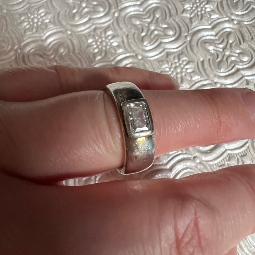 Vintage Sterling Silver Band Ring